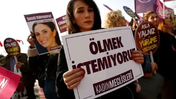 Tekirdağ’da Kadın Cinayeti: Eşini Bıçaklayarak Hayatını Kaybettirdi