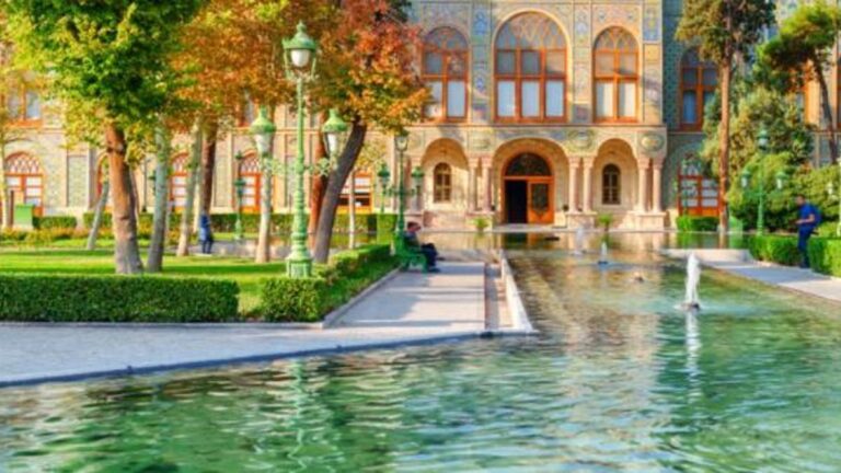 Tahran nerede ve oraya nasıl gidilir? Tahran'da gezilecek yerler nereleri? Yapılacaklar listesi…