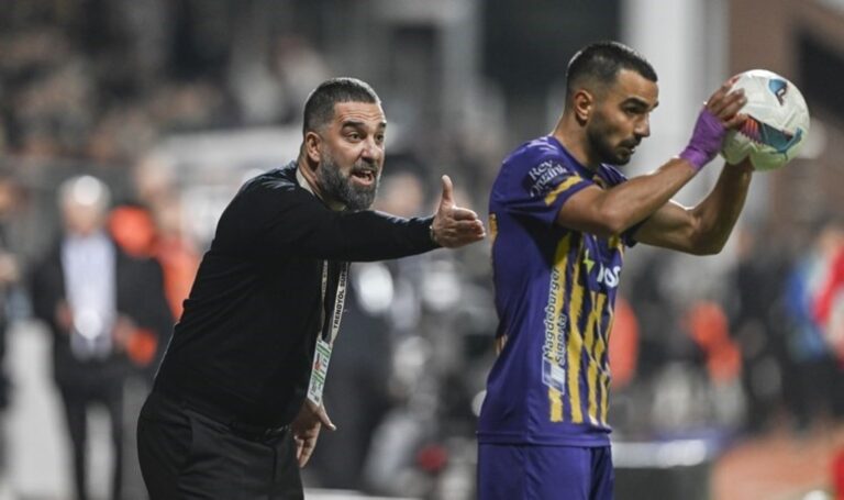 Arda Turan, F.Bahçe maçında kırmızı kart gördü! – En güncel spor haberleri