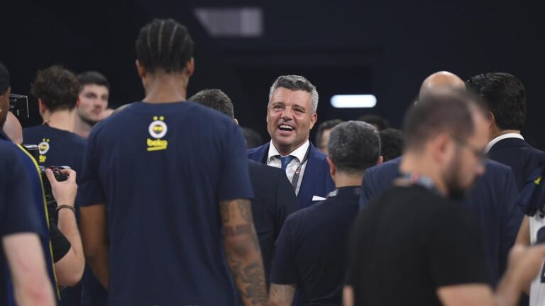 Şampiyonluk sonrası Sadettin Saran’dan açıklama: Türkiye’nin basketboldaki en büyük kupası